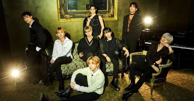 Stray Kids